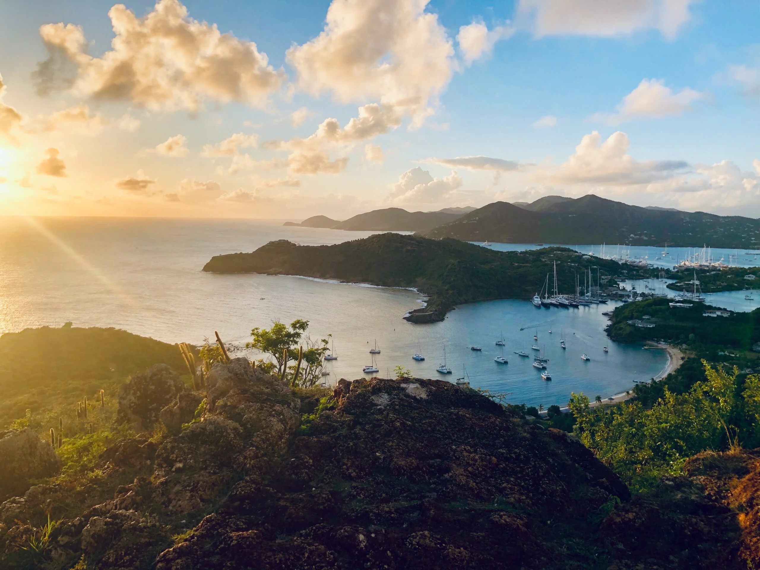 Antigua and Barbuda: Caribbean Paradise Beckons