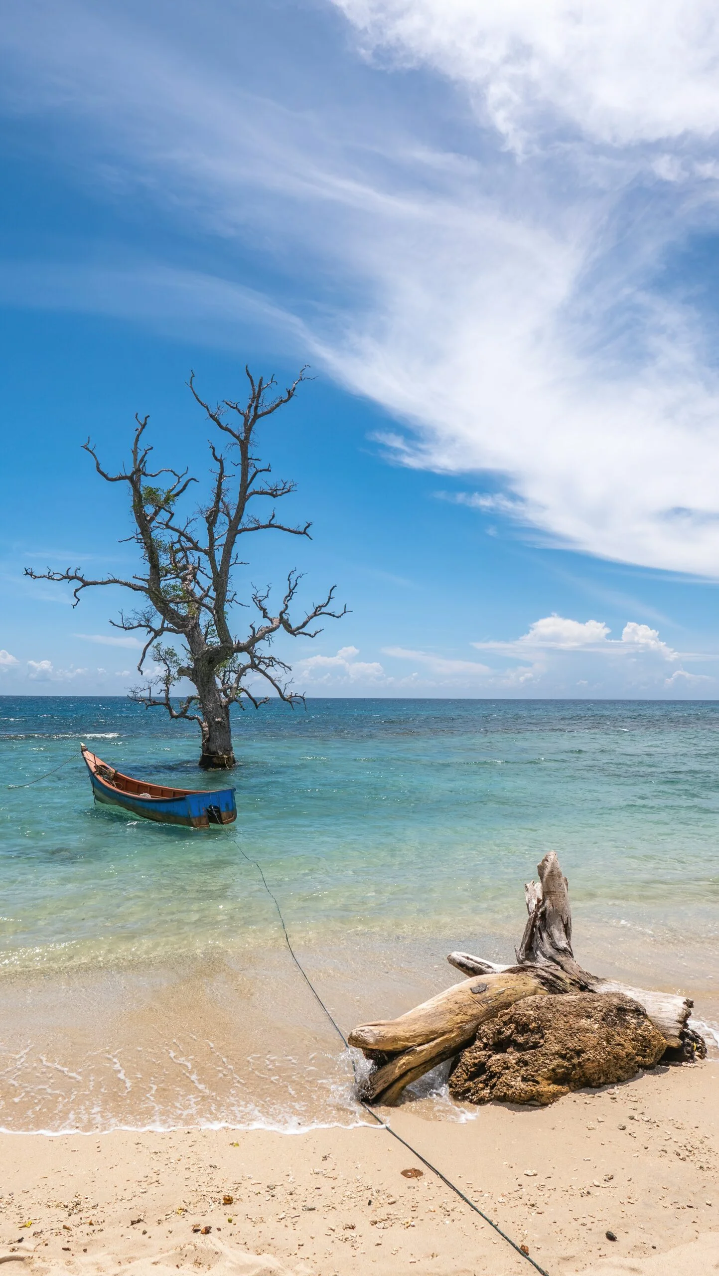 Kiribati's Pacific Paradise: Discover the Atolls and Traditions